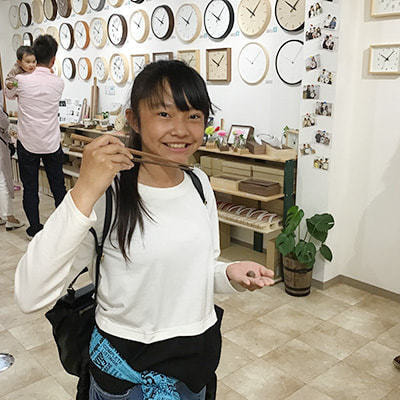 郡上八幡で観光体験のカトモクのお店を運営する加藤木工が作る日本製セイコー電波壁掛け時計