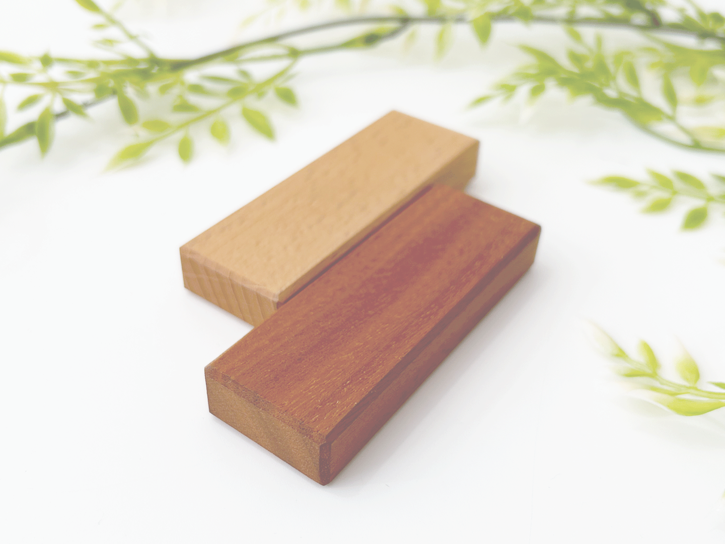 マグネット 磁石 じしゃく 木製マグネット 収納 収納アイテム 収納グッズ ネオジウム磁石 吸着力 0.9kgf エマウォール マグネットクロス 浮かせる収納 木の家 アンティーク 天然素材 無垢材 無垢 天然木 家具 おもちゃ 積み木 ビーチ ビーチ材 ブナ 木目 ごま柄 世界三大銘木 銘木 高級材 ウォールナット クルミ 上品 美しい プレゼント 贈り物 ギフト 記念品 贈答品 新生活 模様替え 心機一転 アクセント 新築 お祝い 国産 国内製造 国内メーカー 日本製 木工 木工雑貨 木製 木製雑貨 インテリア雑貨 北欧 日本 岐阜県 郡上市 八幡町 郡上八幡 郡上おどり 郡上踊り