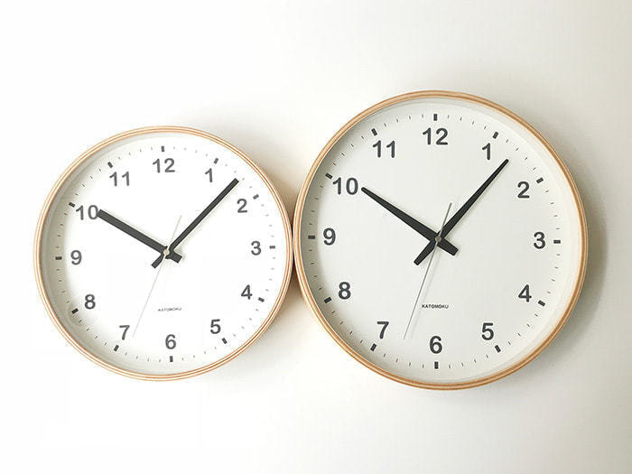 郡上踊りで有名な郡上八幡で観光体験のカトモクのお店を運営する加藤木工が作る日本製セイコー電波壁掛け時計