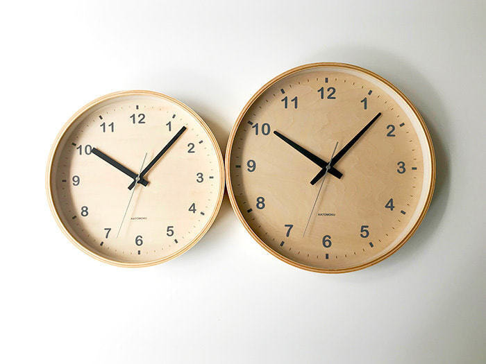 郡上踊りで有名な郡上八幡で観光体験のカトモクのお店を運営する加藤木工が作る日本製セイコー電波壁掛け時計