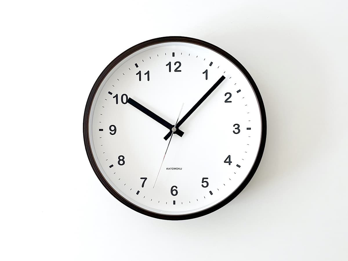 郡上踊りで有名な郡上八幡で観光体験のカトモクのお店を運営する加藤木工が作る日本製セイコー電波壁掛け時計