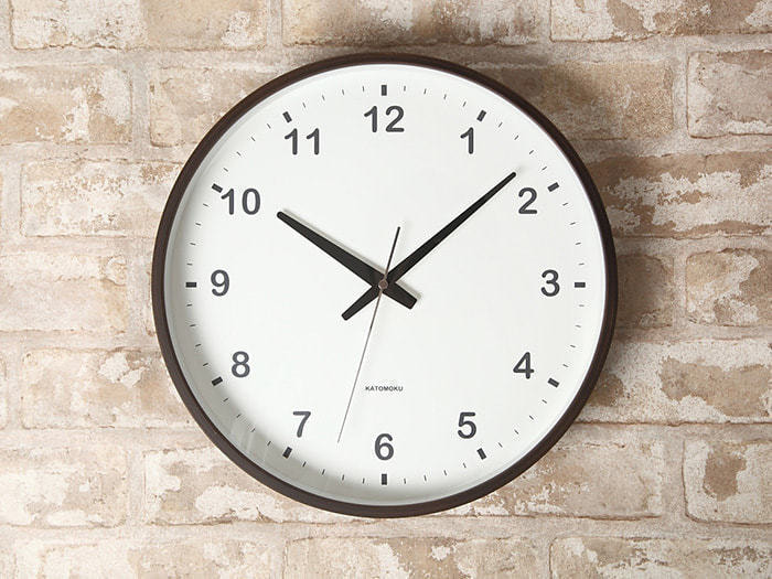 郡上踊りで有名な郡上八幡で観光体験のカトモクのお店を運営する加藤木工が作る日本製セイコー電波壁掛け時計