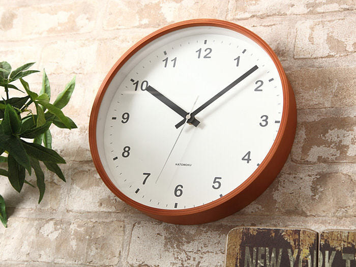 郡上踊りで有名な郡上八幡で観光体験のカトモクのお店を運営する加藤木工が作る日本製セイコー電波壁掛け時計