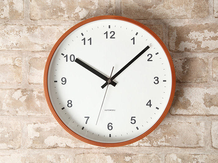 郡上踊りで有名な郡上八幡で観光体験のカトモクのお店を運営する加藤木工が作る日本製セイコー電波壁掛け時計