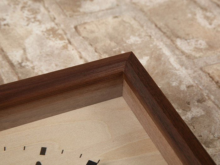 郡上踊りで有名な郡上八幡で観光体験のカトモクのお店を運営する加藤木工が作る日本製セイコー電波壁掛け時計