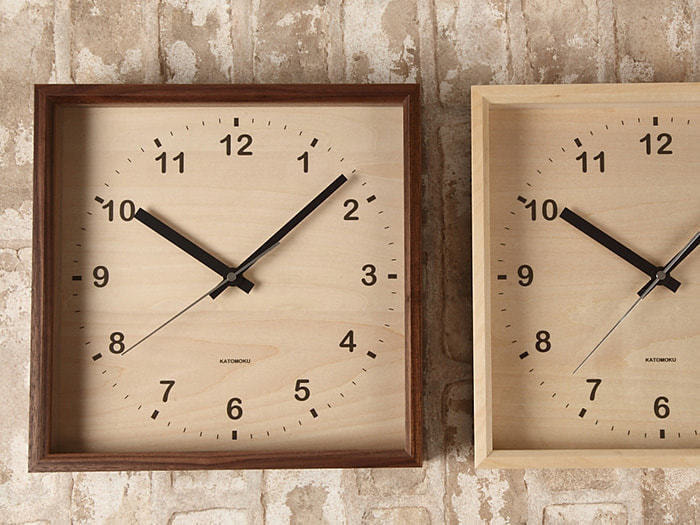 郡上踊りで有名な郡上八幡で観光体験のカトモクのお店を運営する加藤木工が作る日本製セイコー電波壁掛け時計