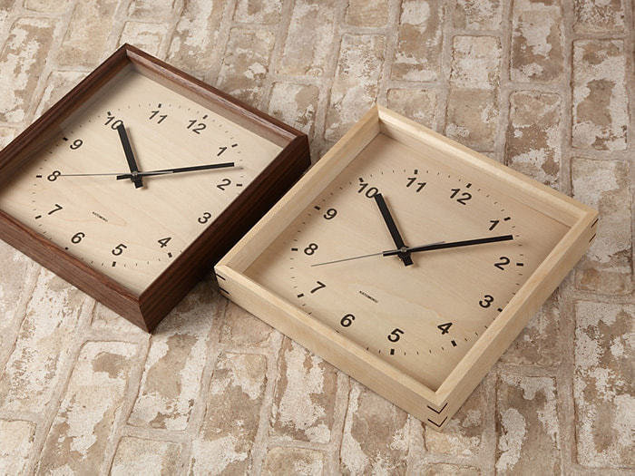 郡上踊りで有名な郡上八幡で観光体験のカトモクのお店を運営する加藤木工が作る日本製セイコー電波壁掛け時計