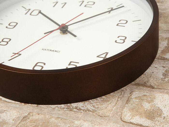 郡上踊りで有名な郡上八幡で観光体験のカトモクのお店を運営する加藤木工が作る日本製セイコー電波壁掛け時計