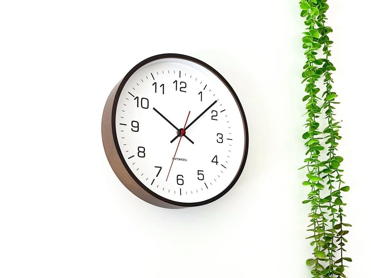 郡上踊りで有名な郡上八幡で観光体験のカトモクのお店を運営する加藤木工が作る日本製セイコー電波壁掛け時計