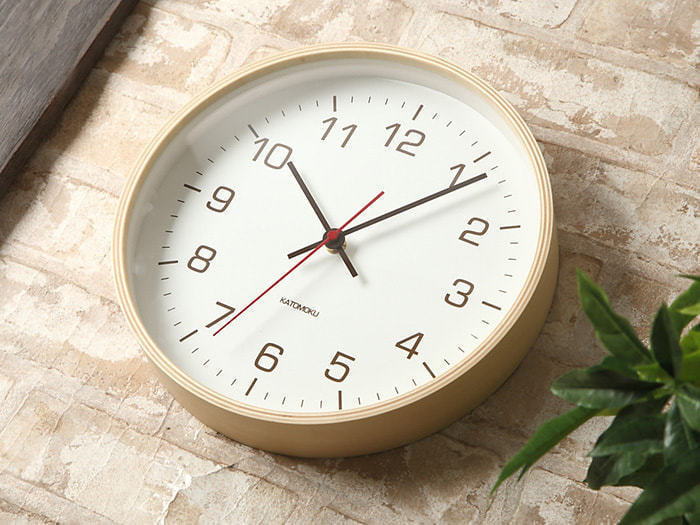 郡上踊りで有名な郡上八幡で観光体験のカトモクのお店を運営する加藤木工が作る日本製セイコー電波壁掛け時計