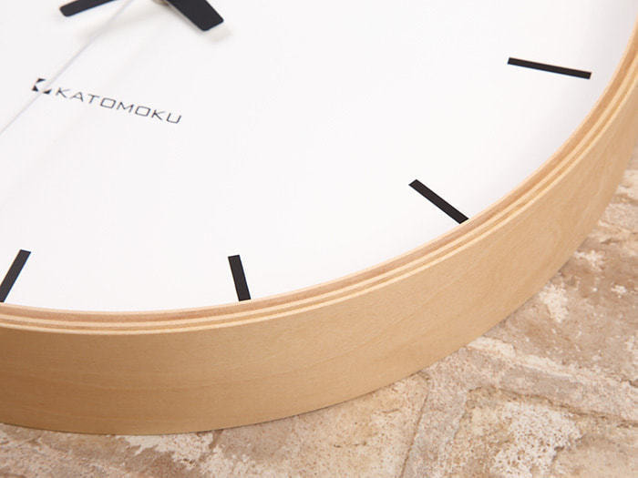 郡上踊りで有名な郡上八幡で観光体験のカトモクのお店を運営する加藤木工が作る日本製セイコー電波壁掛け時計