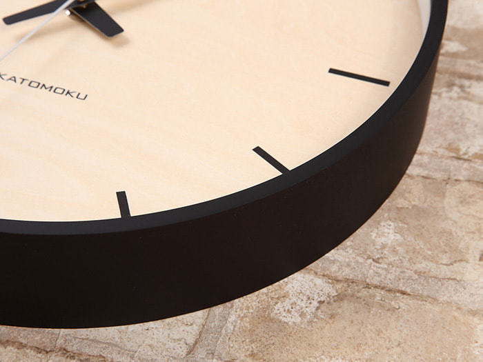 郡上踊りで有名な郡上八幡で観光体験のカトモクのお店を運営する加藤木工が作る日本製セイコー電波壁掛け時計