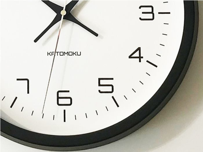 郡上踊りで有名な郡上八幡で観光体験のカトモクのお店を運営する加藤木工が作る日本製セイコー電波壁掛け時計