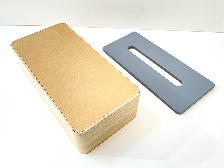 KATOMOKUのカラフルでシンプル、そしておしゃれなな日本製テイッシュケース