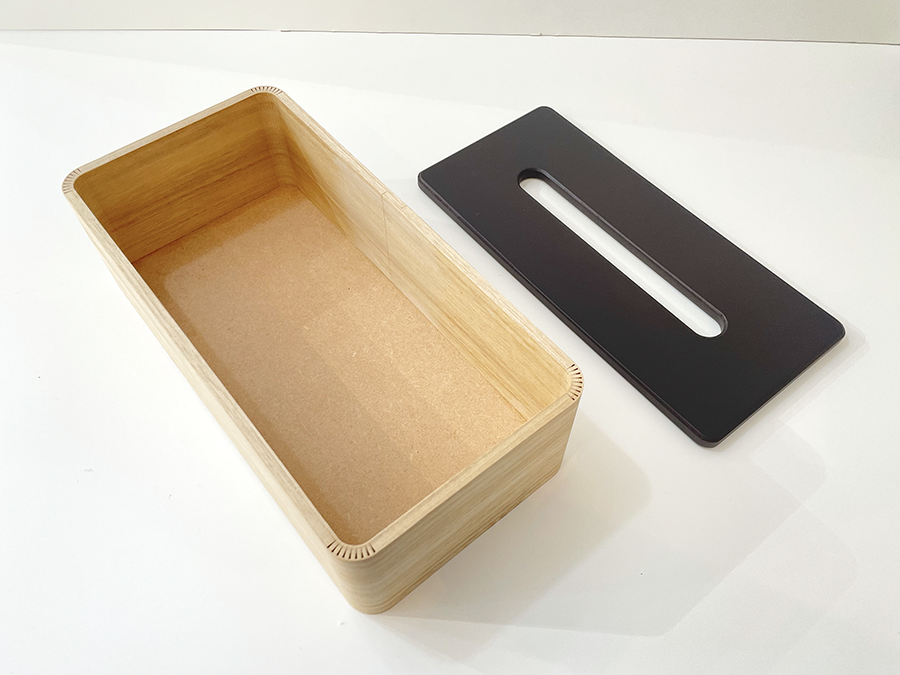 郡上踊りで有名な郡上八幡で観光体験のカトモクのお店を運営する加藤木工が作る日本製セイコー電波壁掛け時計