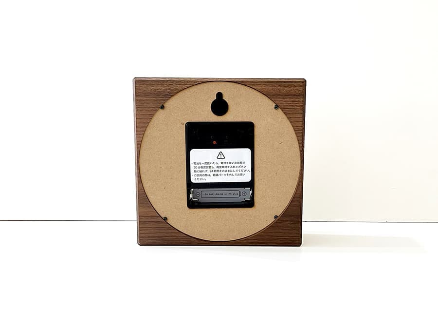 郡上踊りで有名な郡上八幡で観光体験のカトモクのお店を運営する加藤木工が作る日本製セイコー電波壁掛け時計