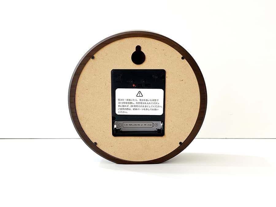 郡上踊りで有名な郡上八幡で観光体験のカトモクのお店を運営する加藤木工が作る日本製セイコー電波壁掛け時計