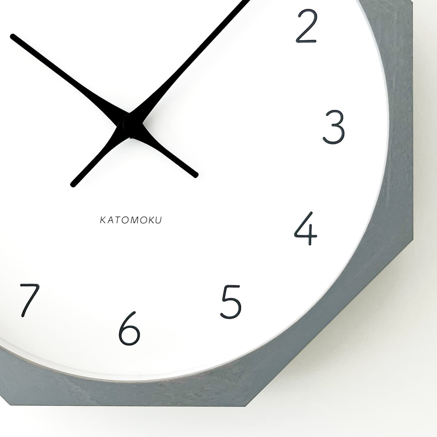 掛け時計 時計 壁掛け時計 静か 無音 静音 木の時計 木製 木工 木材 無垢材 天然素材 連続秒針 スイープムーブメント インテリア 八角形 縁起物 日本製 国産 岐阜県 郡上市 郡上八幡 郡上踊り 