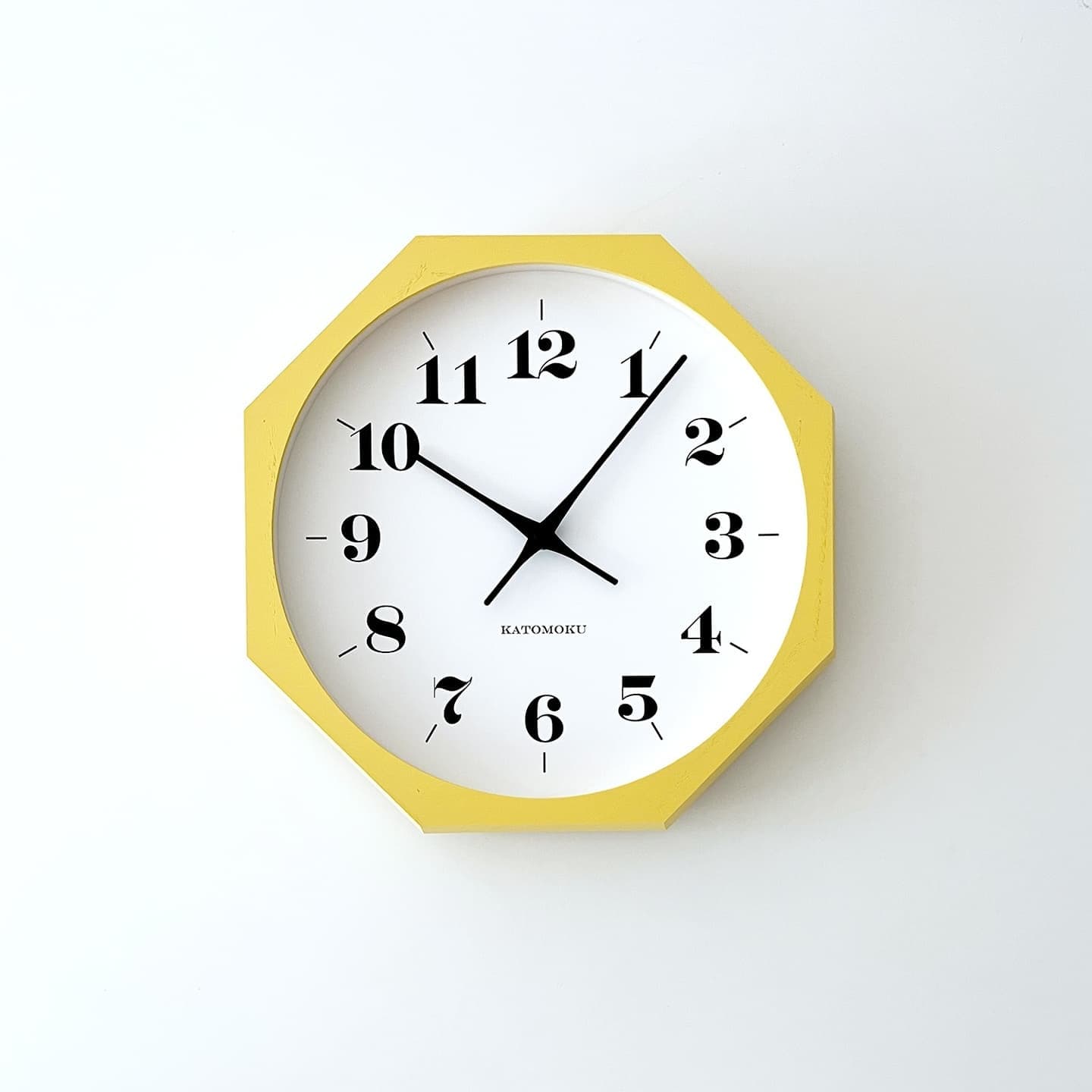 掛け時計 時計 壁掛け時計 静か 無音 静音 木の時計 木製 木工 木材 無垢材 天然素材 連続秒針 スイープムーブメント インテリア 八角形 縁起物 日本製 国産 岐阜県 郡上市 郡上八幡 郡上踊り 